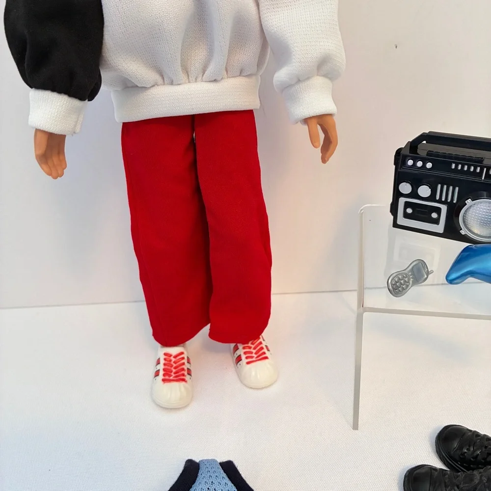 Mattel Flavas Sports Liam Hip Hop Fashion Doll 2003